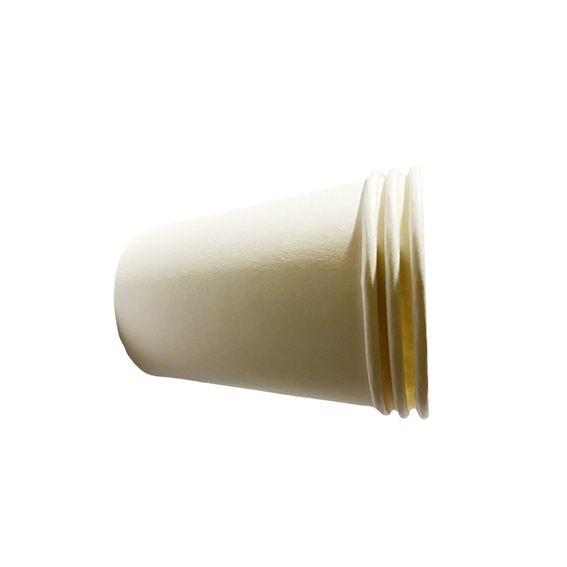 Does the paper cup affect the taste of the drink?